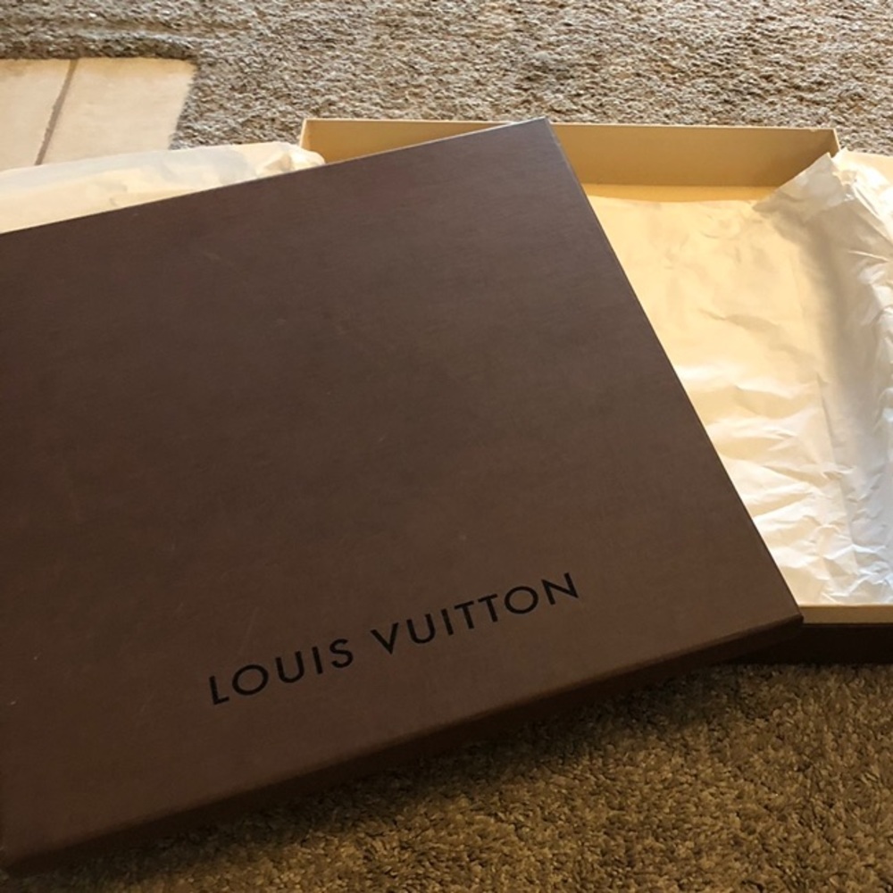 Louis Vuitton Box